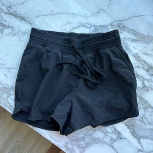 Abercrombie YPB motionTEK High Rise Lined
Workout Short